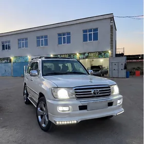 Toyota Land Cruiser 2000