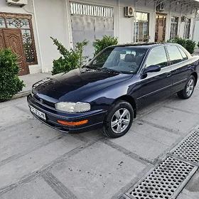 Toyota Camry 1993