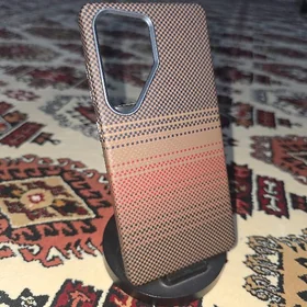 S25 Ultra çehol