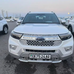 Ford Explorer 2022