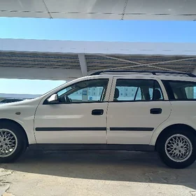 Opel Astra 2003