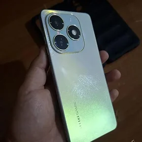 Tecno spark