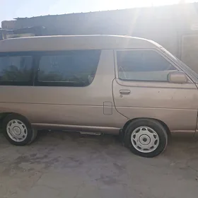 Toyota Town Ace 1989