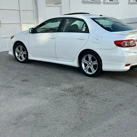 Toyota Corolla 2013