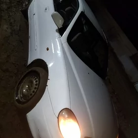 Daewoo Leganza 1999