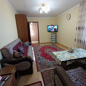 СРОЧНО 1 В 2 КОМ 2 ЭТАЖ