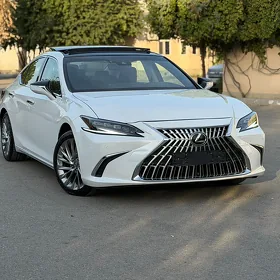 Lexus ES 350 2022