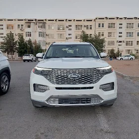 Ford Explorer 2024