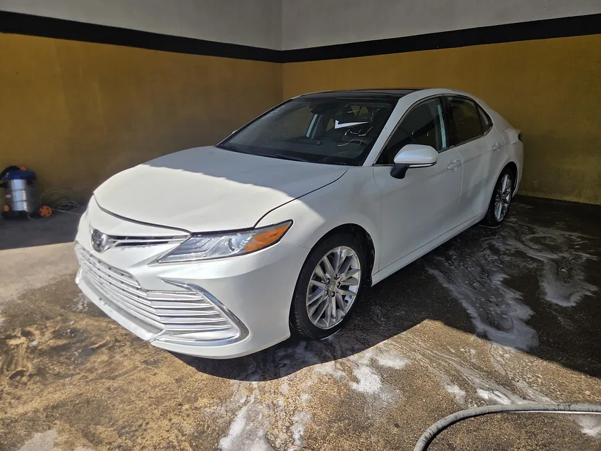 Toyota Camry 2022 - 1