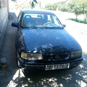 Opel Vectra 1989