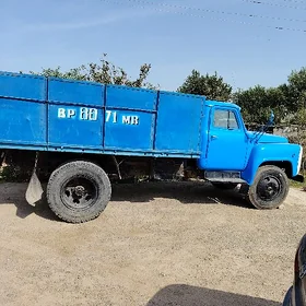 Gaz 52 1986