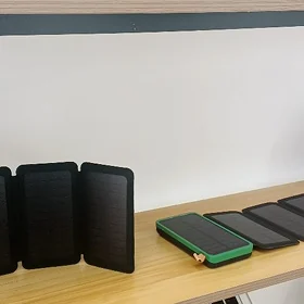 Panellı powerbank