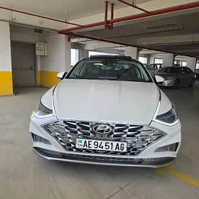Hyundai Sonata 2021