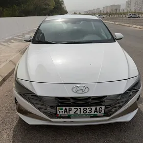 Hyundai Elantra 2021