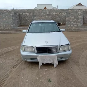 Mercedes-Benz C280 1996