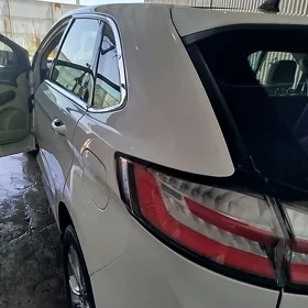 Ford Edge 2022