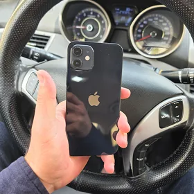 iPhone 12