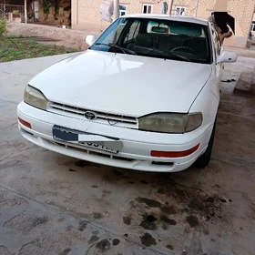 Toyota Camry 1993