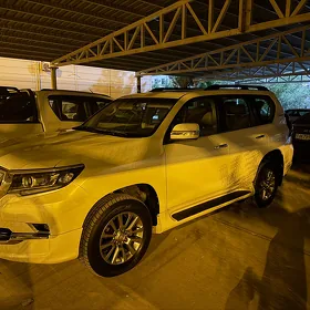 Toyota Land Cruiser Prado 2020