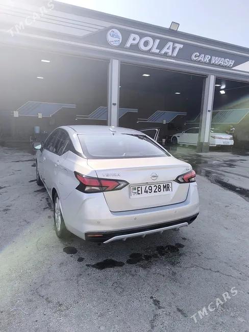 Nissan Versa 2021 - 1