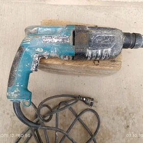 Makita drel