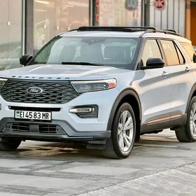 Ford Explorer 2021