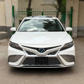 Toyota Camry 2023