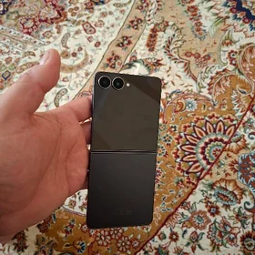 Samsung Z flip 7 12/256