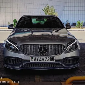 Mercedes-Benz C300 2016