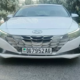 Hyundai Elantra 2021