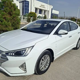 Hyundai Elantra 2019