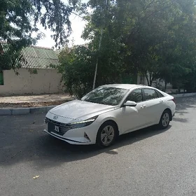 Hyundai Elantra 2021