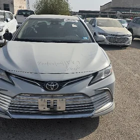 Toyota Camry 2022