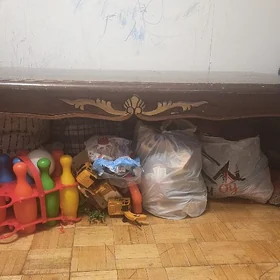 стол