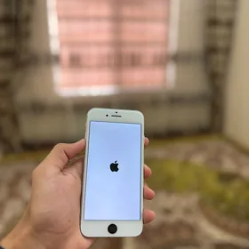 iPhone 7silver