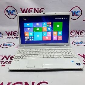 Noutbuk SONY VAIO i5