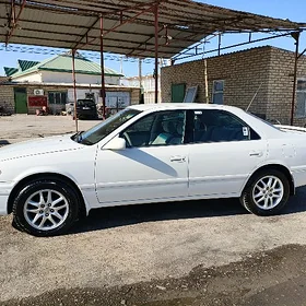 Toyota Camry 2001