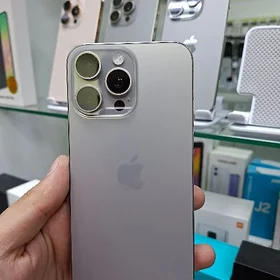 iPhone 15 pro 🔋86