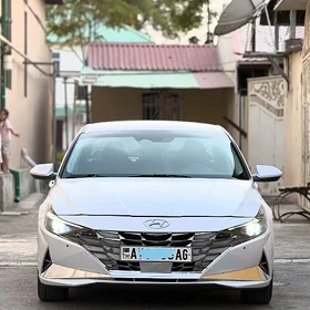 Hyundai Elantra 2021