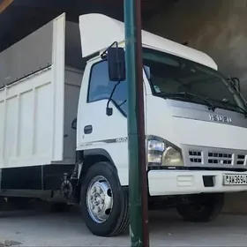 Isuzu Elf 2005
