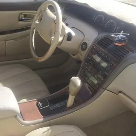 Toyota Avalon 2004