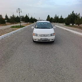 Toyota Sienna 2002