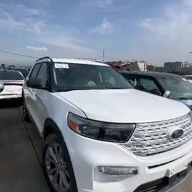 Ford Explorer 2022