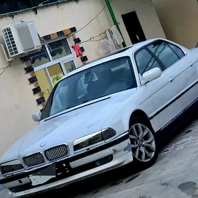 BMW 7 Series 1995