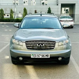 Infiniti FX35 2005