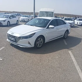 Hyundai Elantra 2021