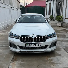 BMW 530 2019