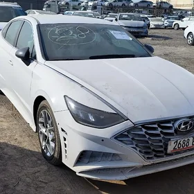 Hyundai Sonata 2022