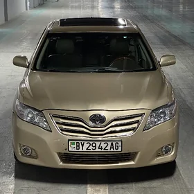 Toyota Camry 2010
