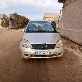Mercedes-Benz B-Class 2002